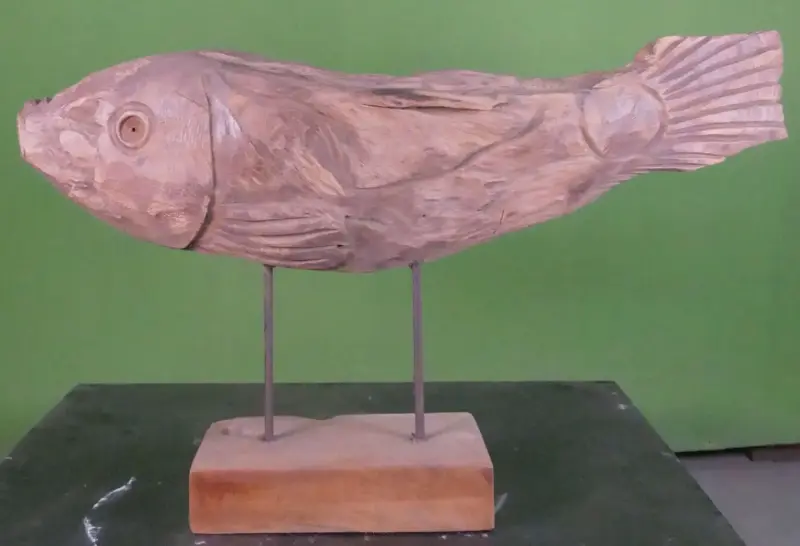 Product image 4 of the product “Carved fish wood on stand made from teak root pieces ”
